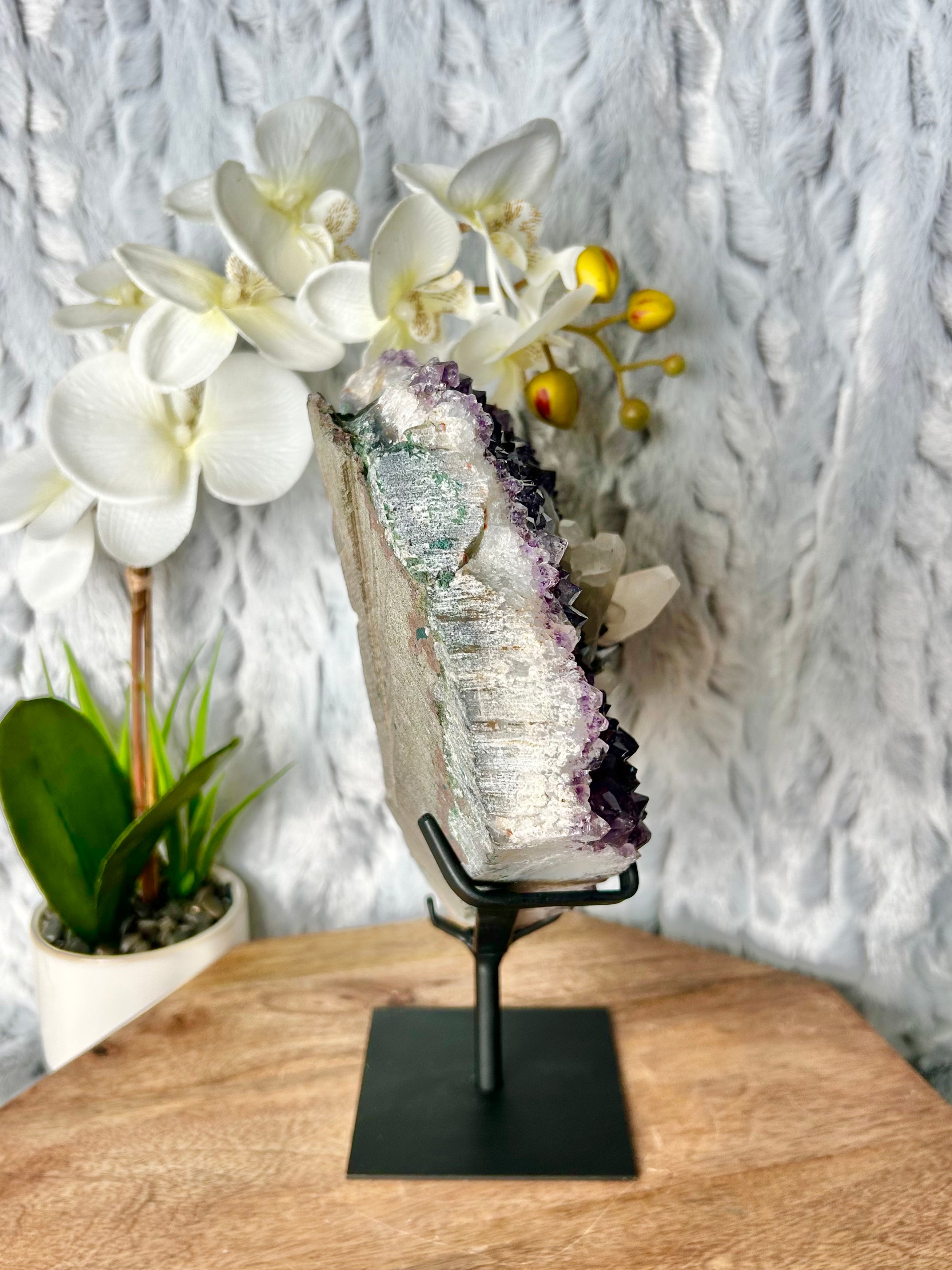 Amethyst cluster with Calcite