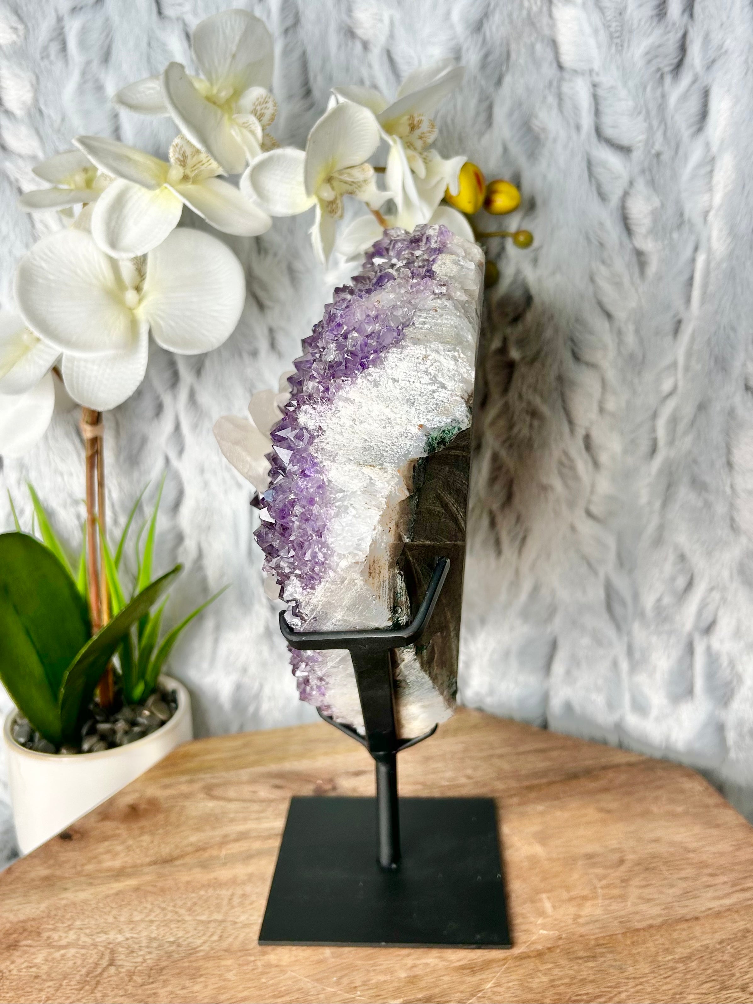 Amethyst cluster with Calcite