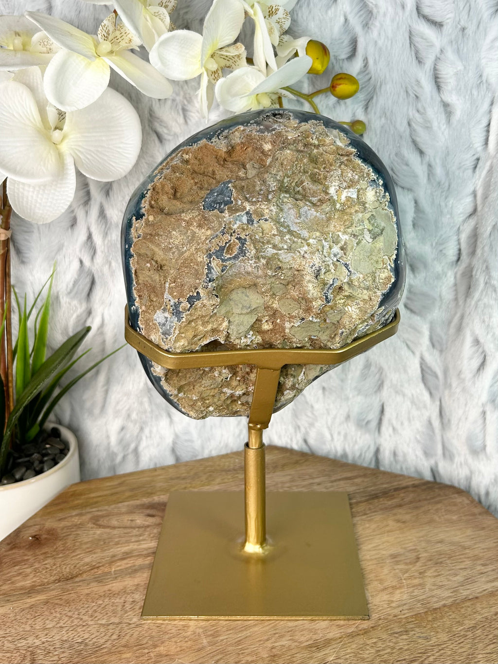 Amethyst Agate Geode on spinning stand