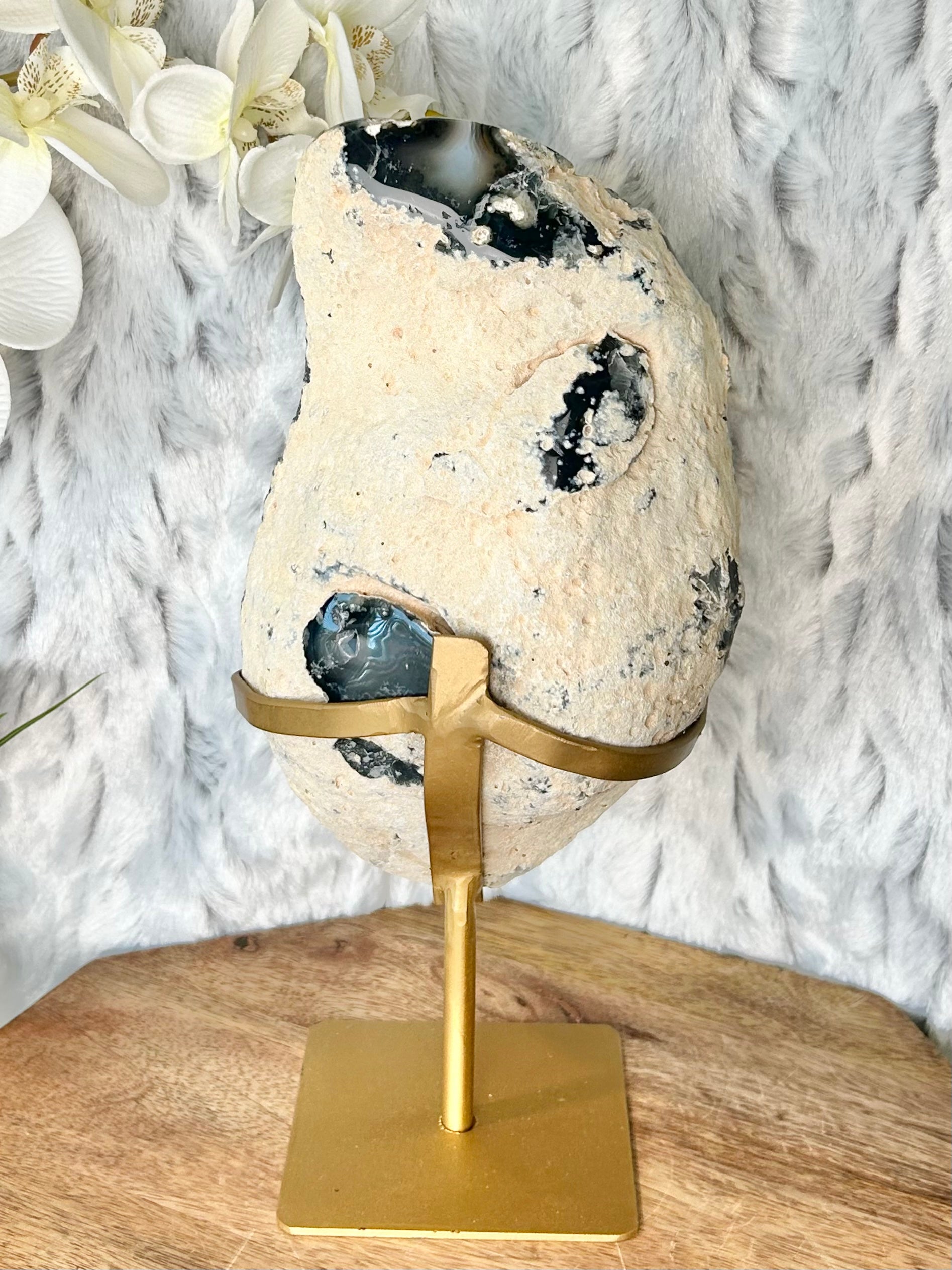 Large Blue Banded Geode