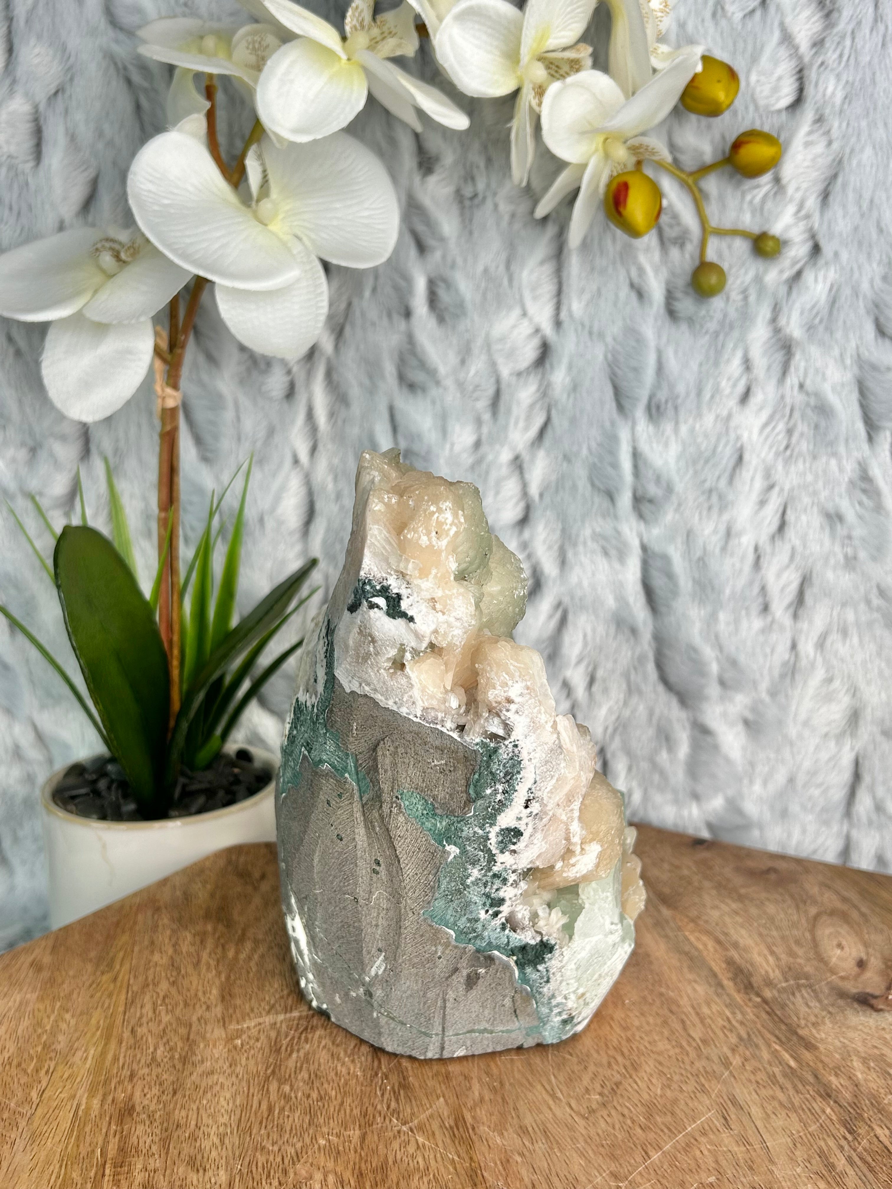 Green Apophyllite and Stilbite