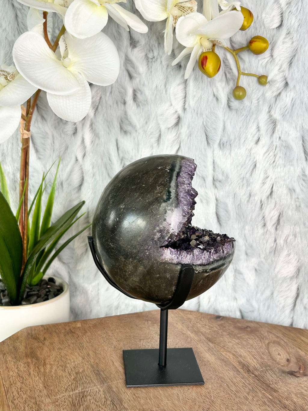 Large Uruguayan Sphere with speckled Calcite