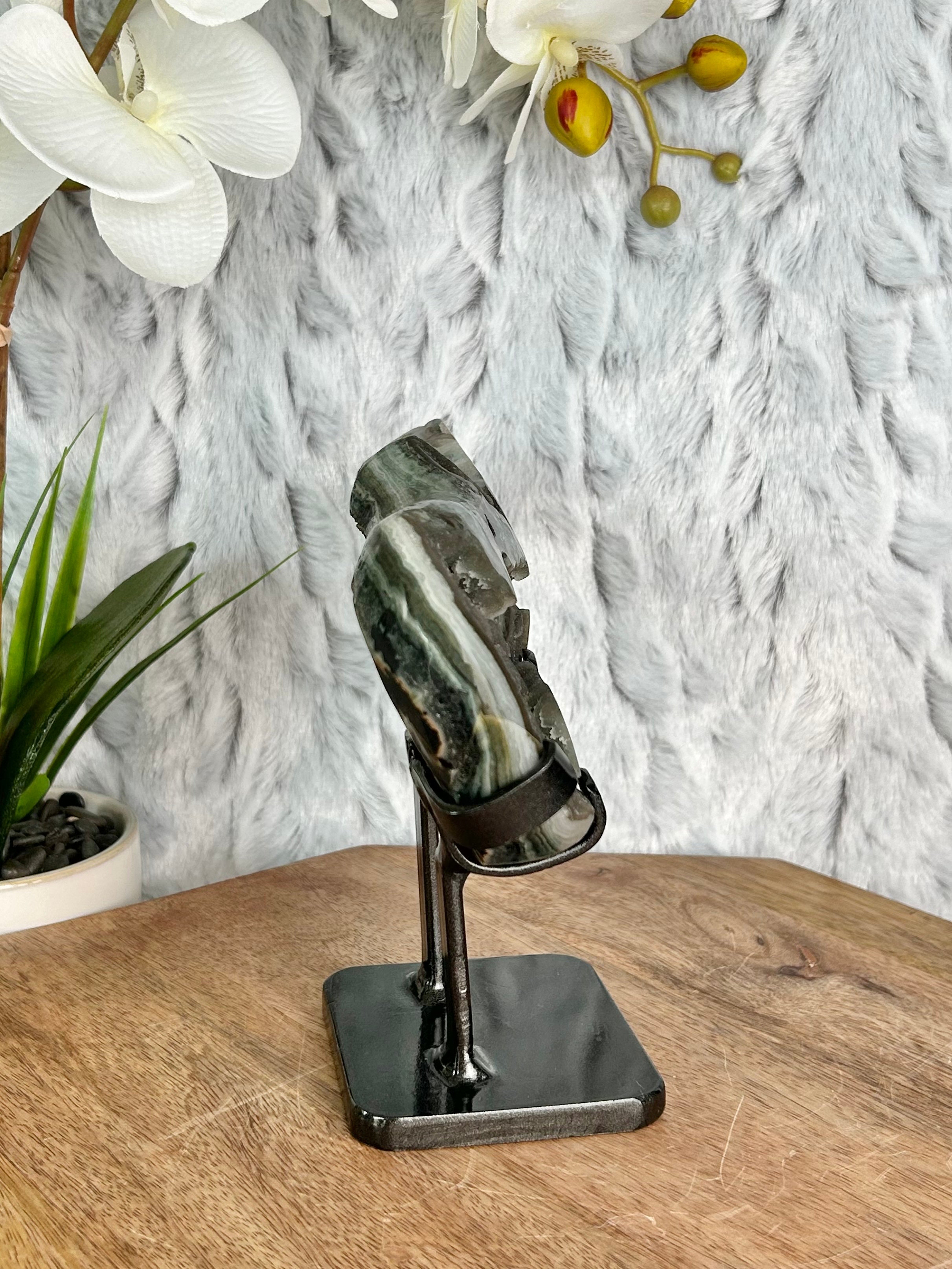 Uruguayan Amethyst Agate Guitar on stand