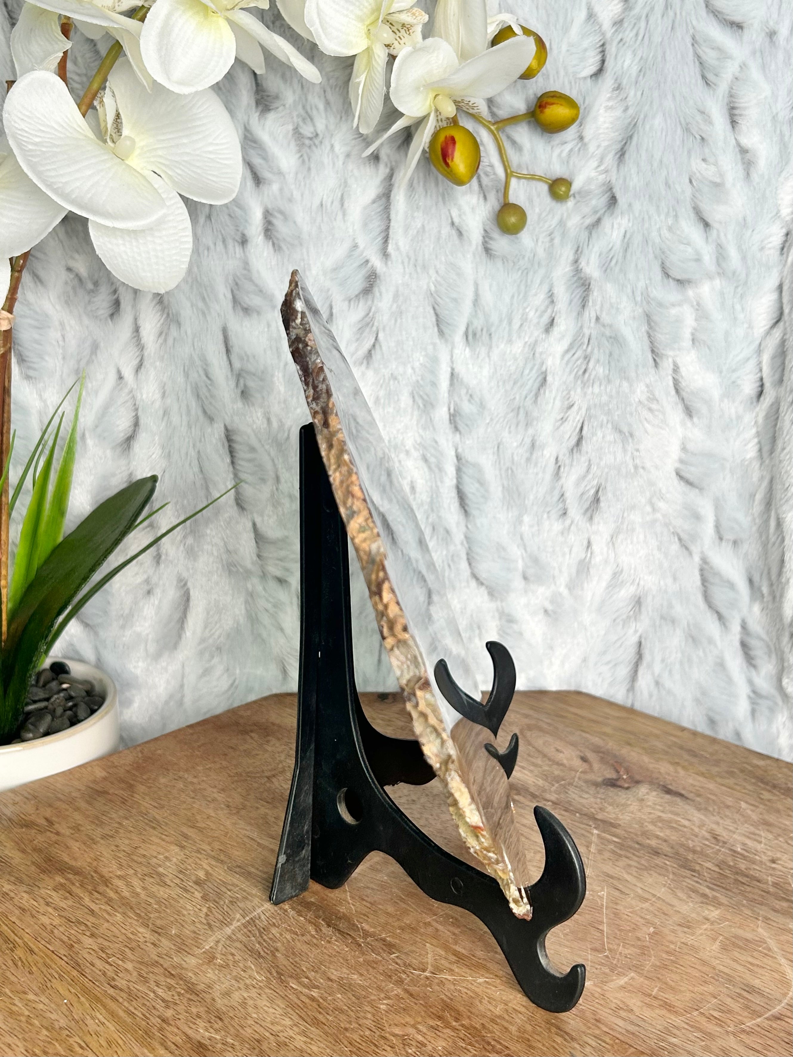 HQ Agate Slice on stand