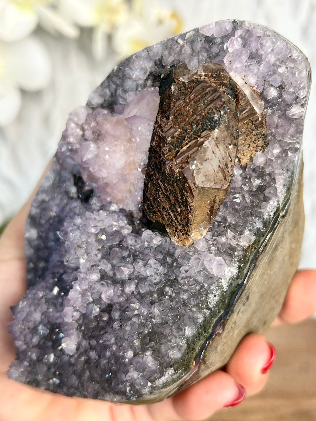 Uruguayan Rainbow Amethyst Cut Base