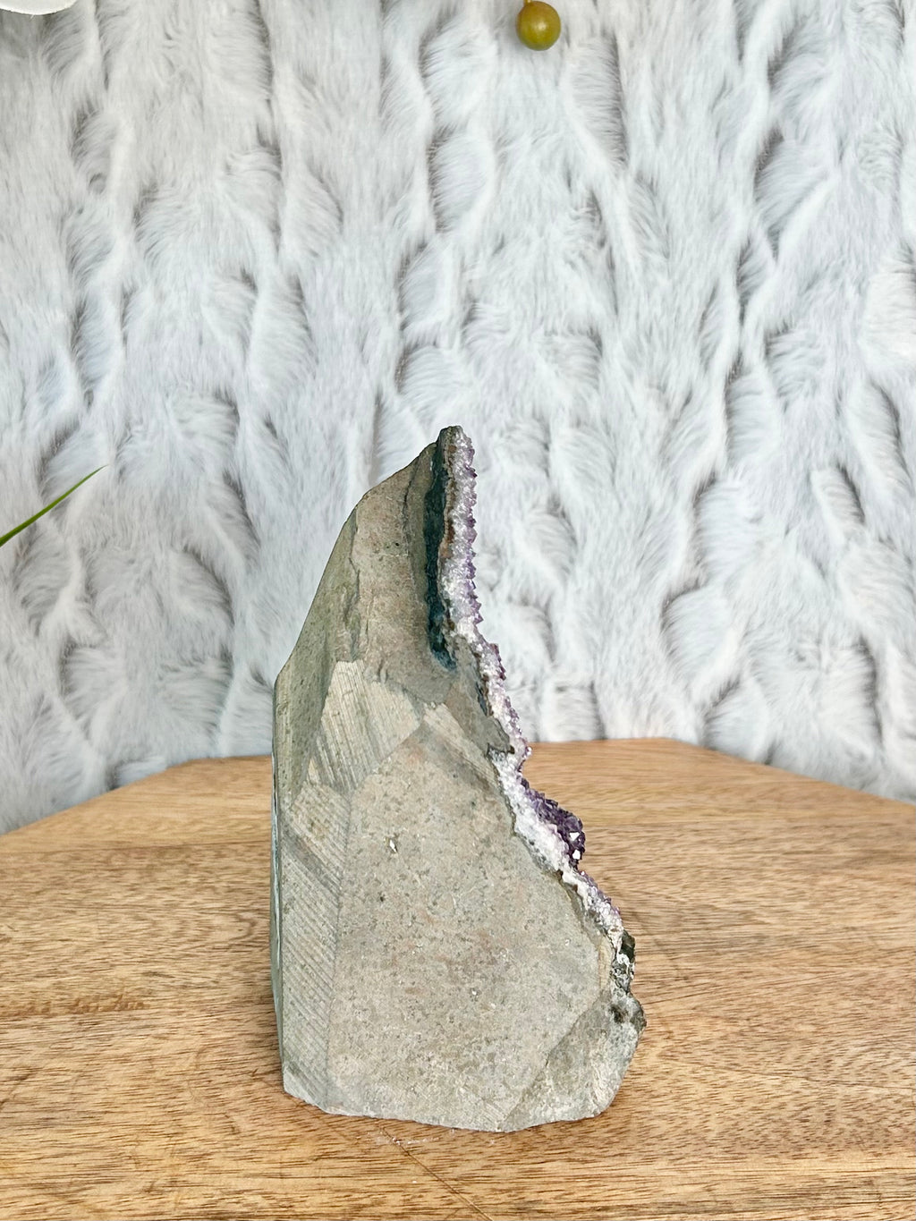 Amethyst Cut Base with Cylindrical Calcite