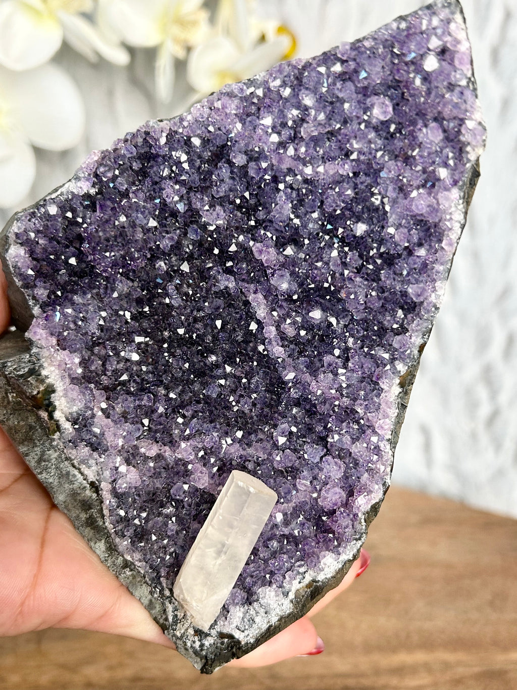 Amethyst Cut Base with Cylindrical Calcite