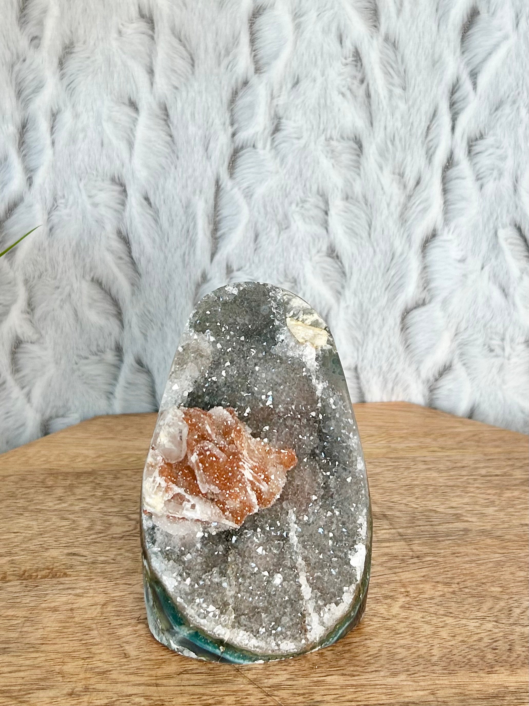 Rainbow Amethyst Cut Base