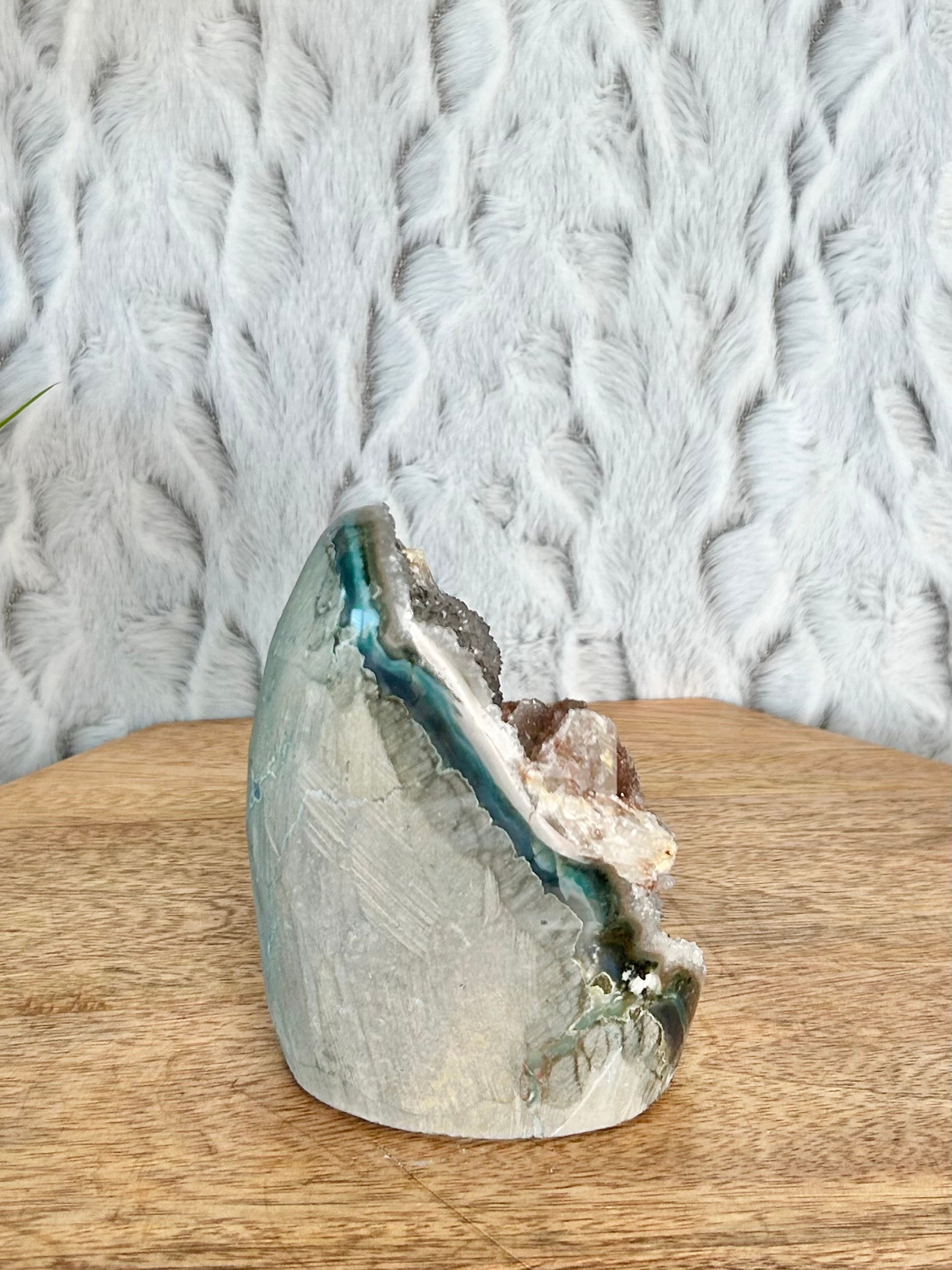 Rainbow Amethyst Cut Base