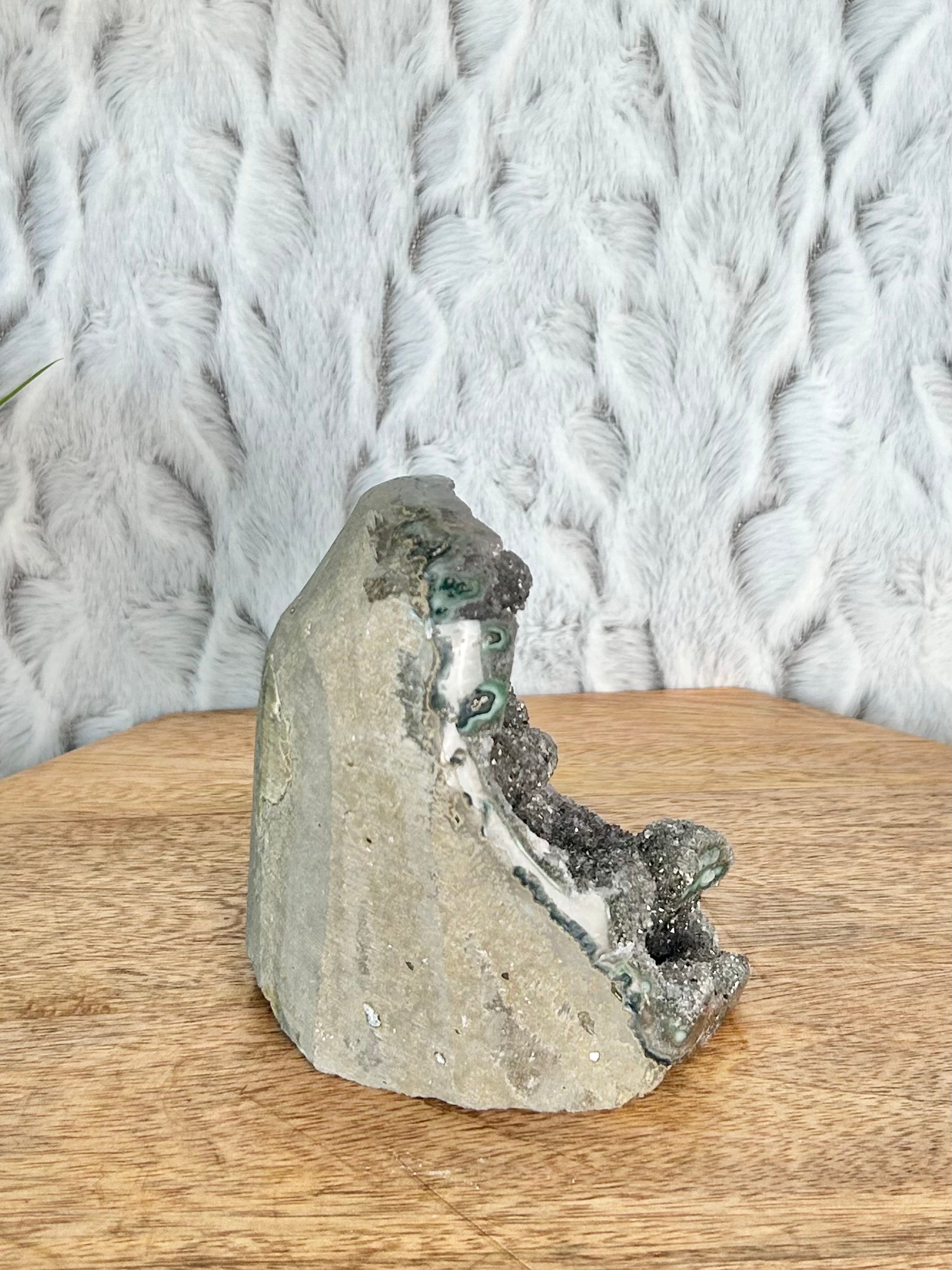 Stalactite Green Amethyst Cut Base