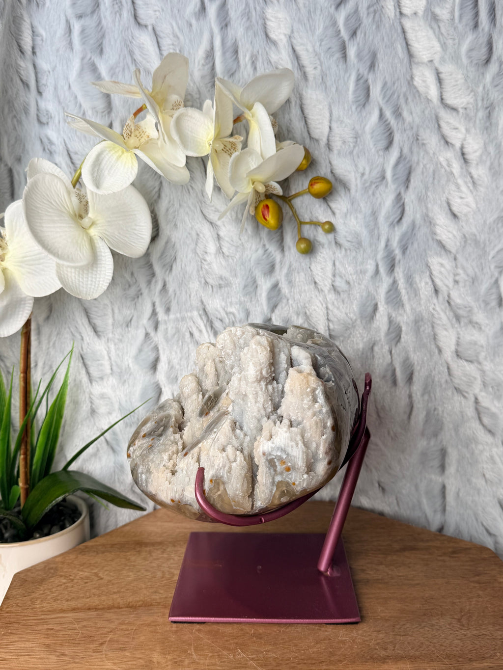 Large Stalactite Agate cluster on stand