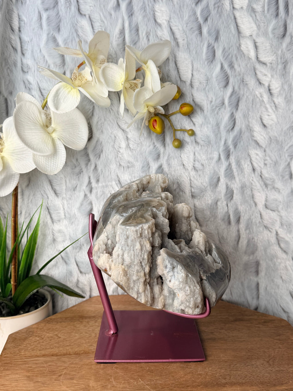 Large Stalactite Agate cluster on stand