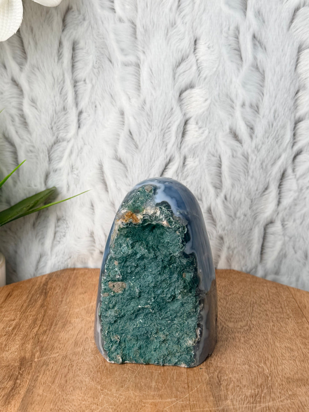 Agate Freeform with Amethyst and Calcite