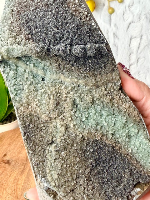 Large Chalcedony Cut Base